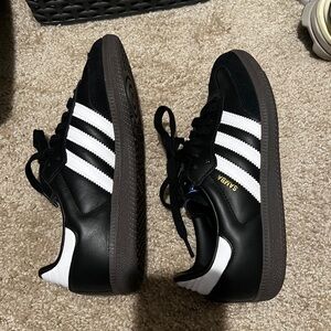 Black Sambas